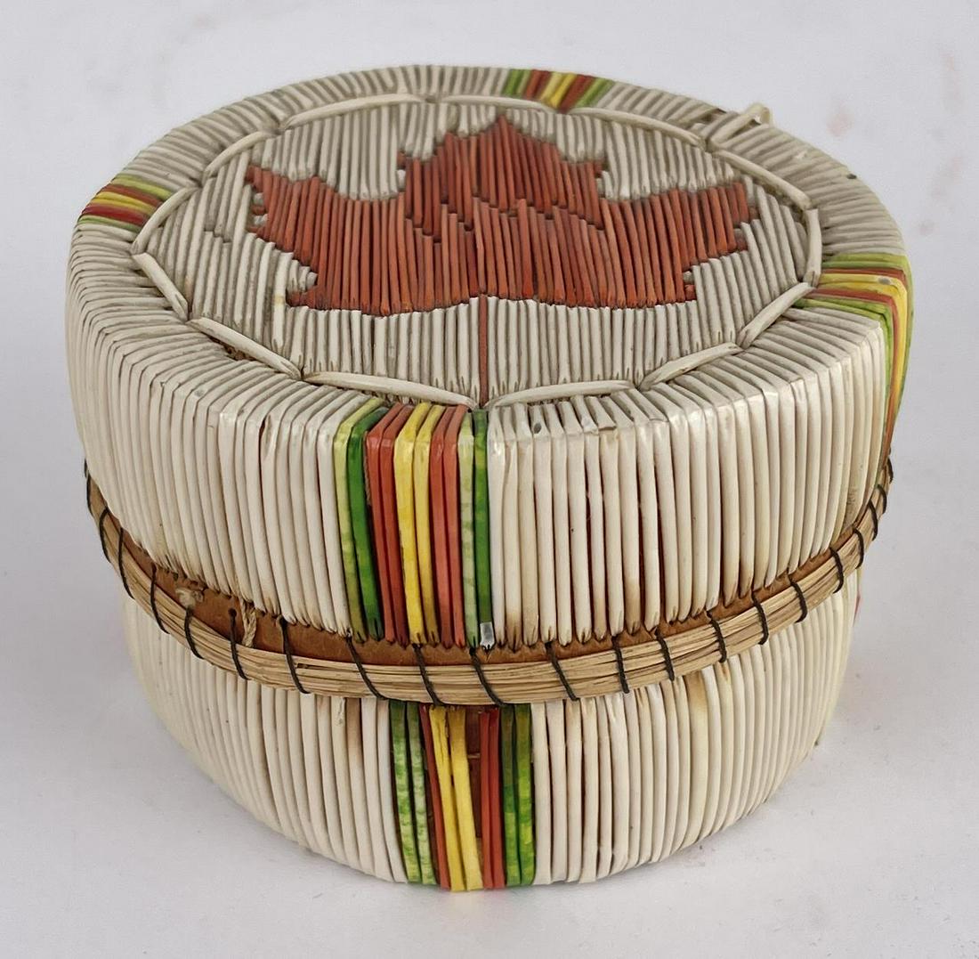 Antique Ojibwe Indian Birch Bark Quilled Box: Very nice old box. 3 1/4" diameter. The box is made from birch bark that has peeled on its own from trees and decorated with porcupine quills. It is trimmed with sweetgrass and completely lined inside