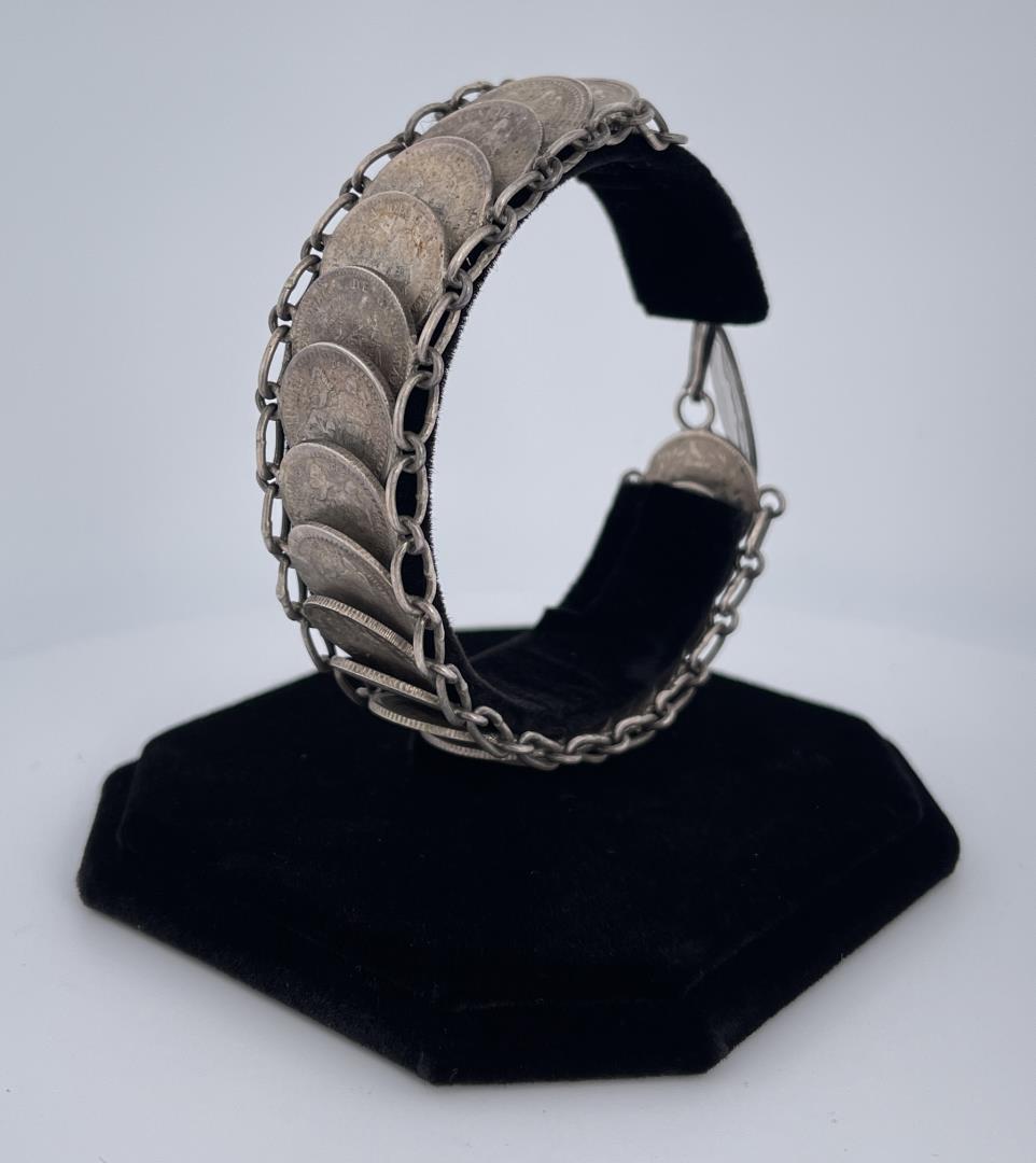 Guatemala Coin Silver Bracelet (1 of 9)