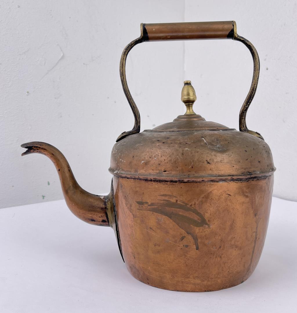 Antique Copper and Brass Tea Kettle Sep 30, 2022 Davis Brothers