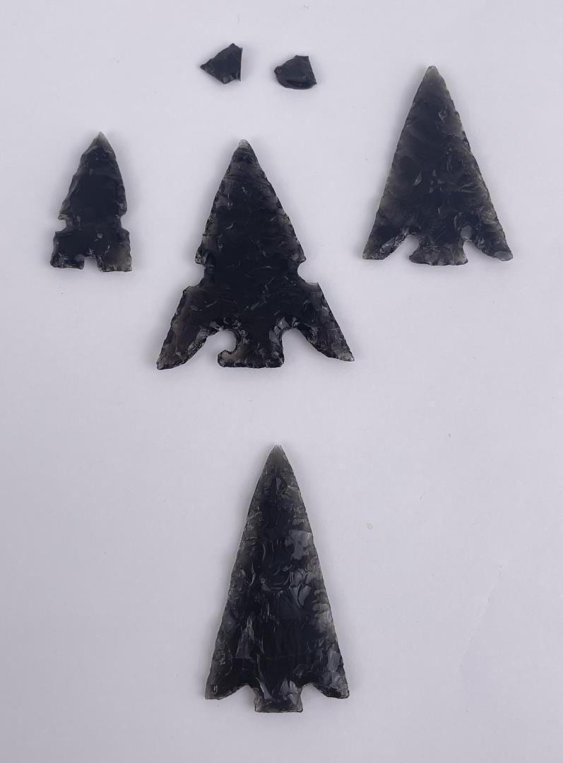 Native American Indian Obsidian Arrowheads (1 of 3)