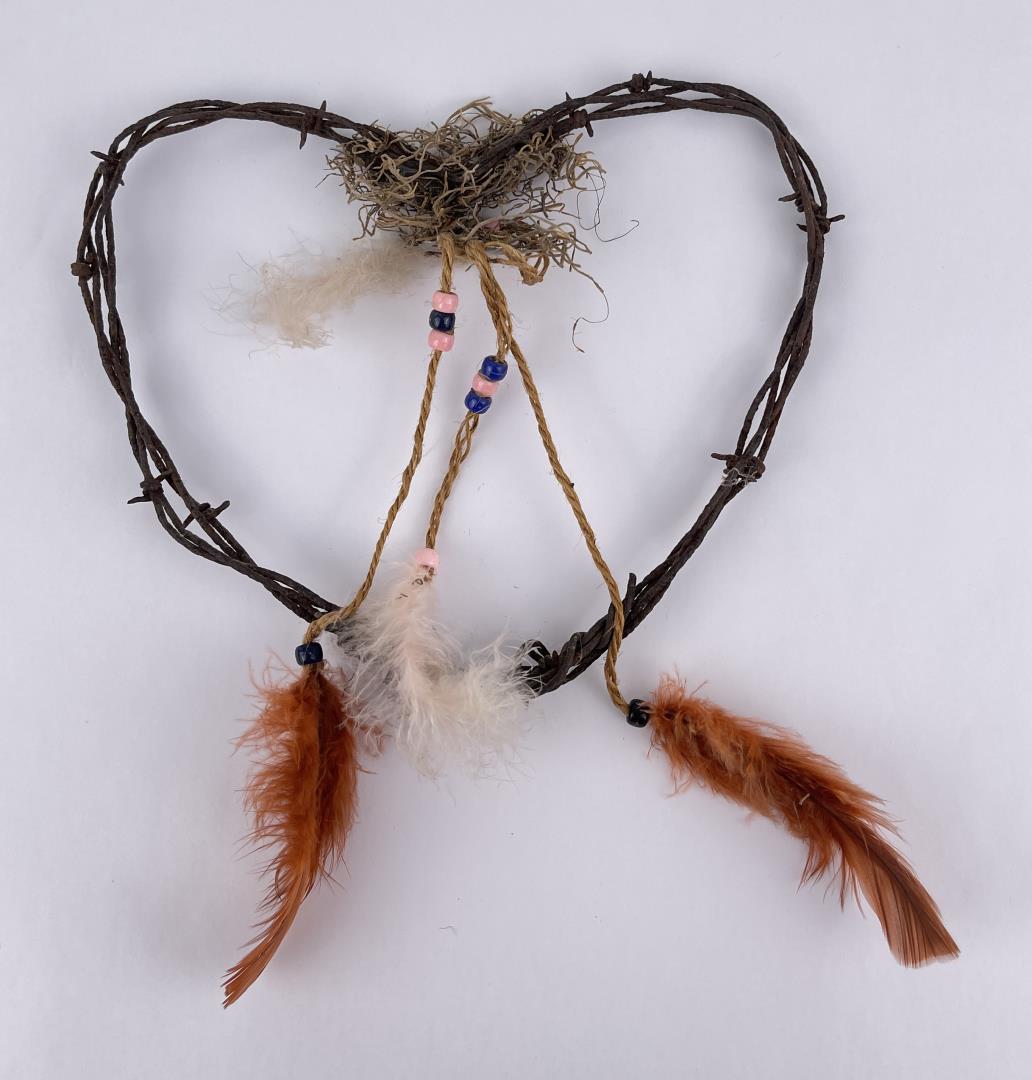 Western American Folk Art Barbed Wire Heart (1 of 2)