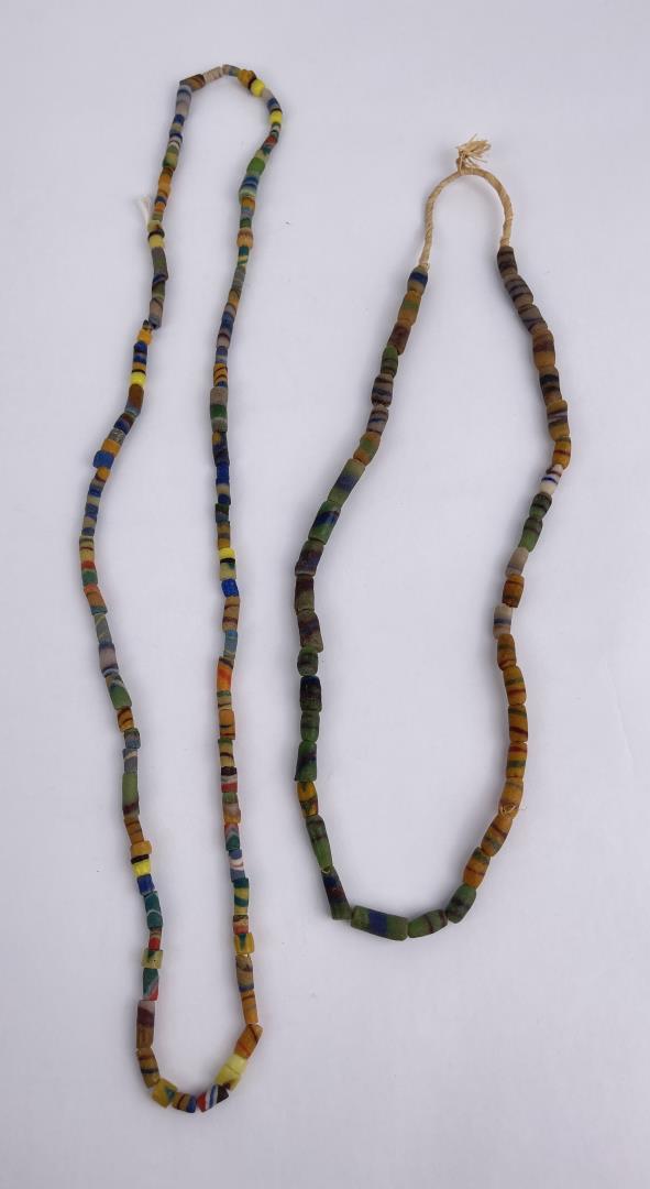 Native American Indian Trade Beads: Nice sets