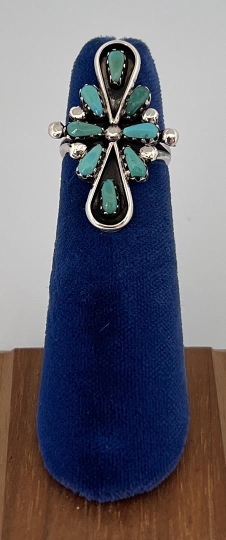 Zuni Sterling Turquoise Petit Point Ring (1 of 5)