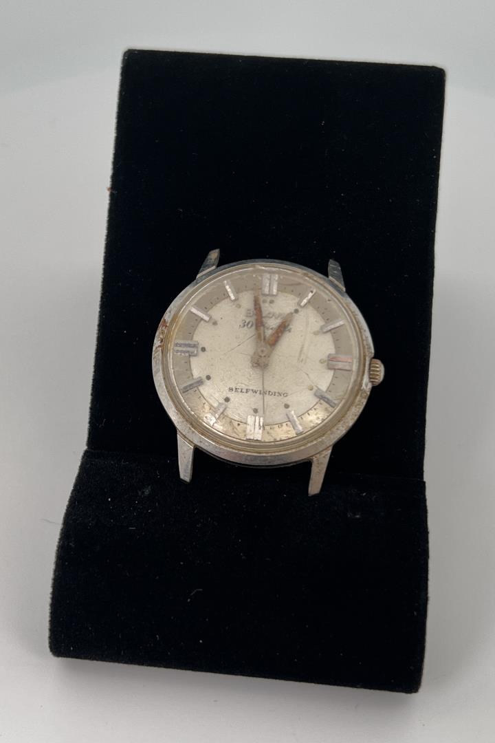 Bulova 30 Jewels Selfwinding Automatic Watch: Working but in need of service and restoration.