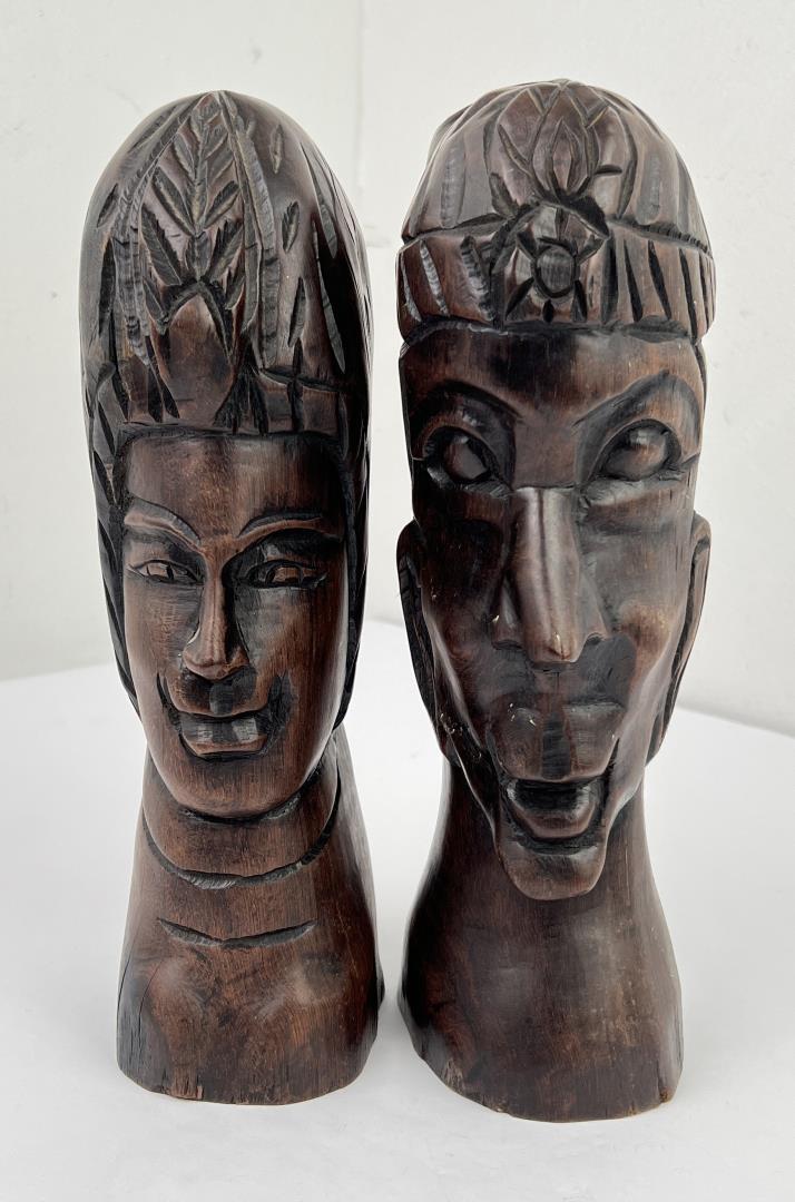 Myanmar Burma Wood Carvings: Nice set.