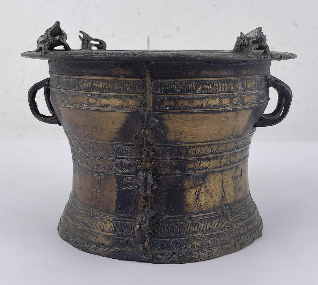 Myanmar Burma Karen Bronze Rain Drum (1 of 8)