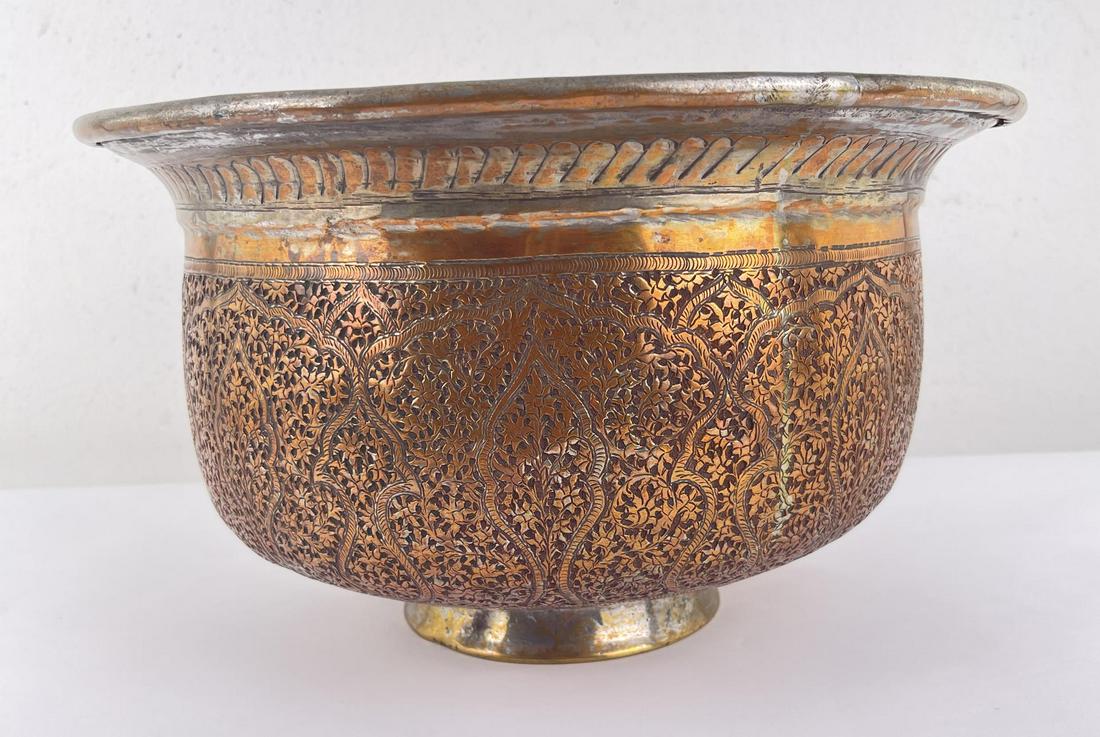 Antique Islamic Safavid Tinned Copper Bowl (1 of 7)