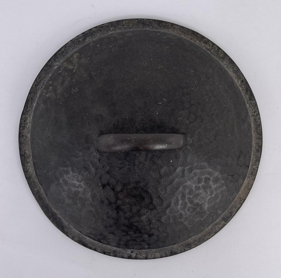 Cast Iron Skillet Frying Pan Lid Hammered (1 of 3)