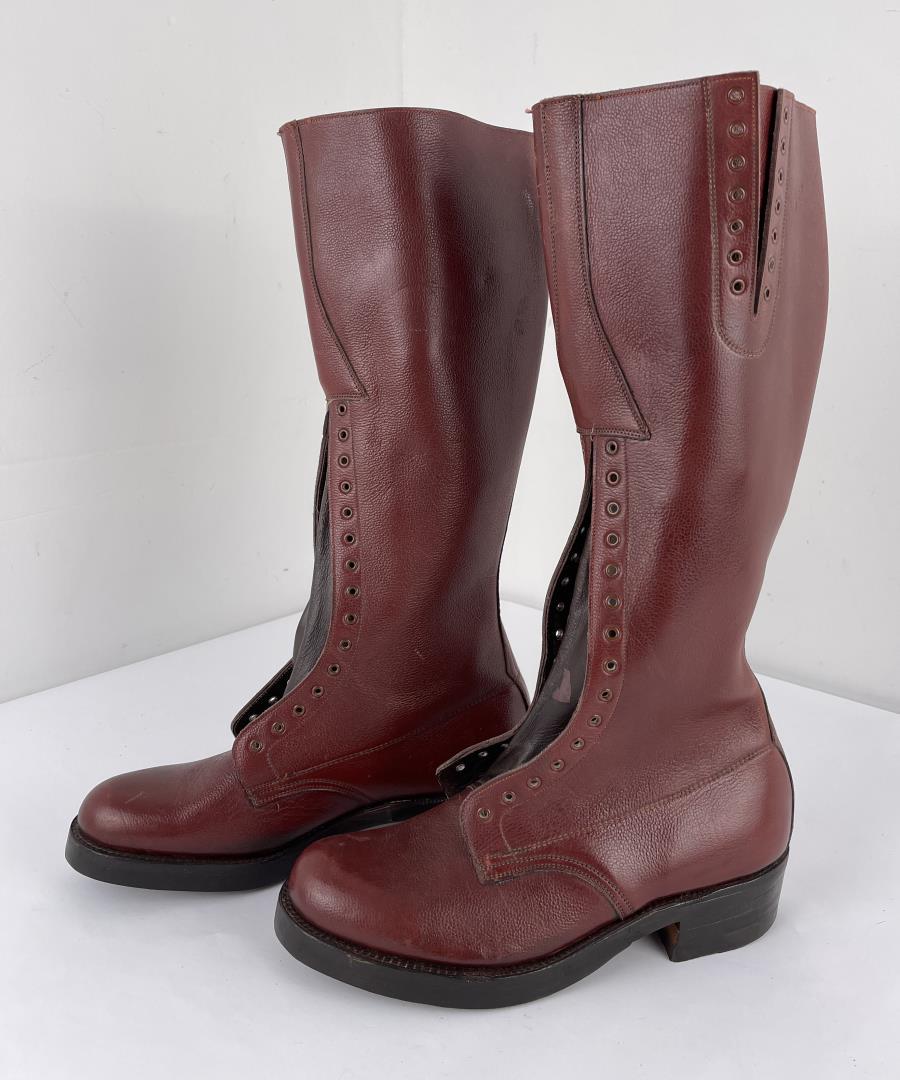 RCMP Royal Canadian Mounted Police Boots: Pebbled Leather.