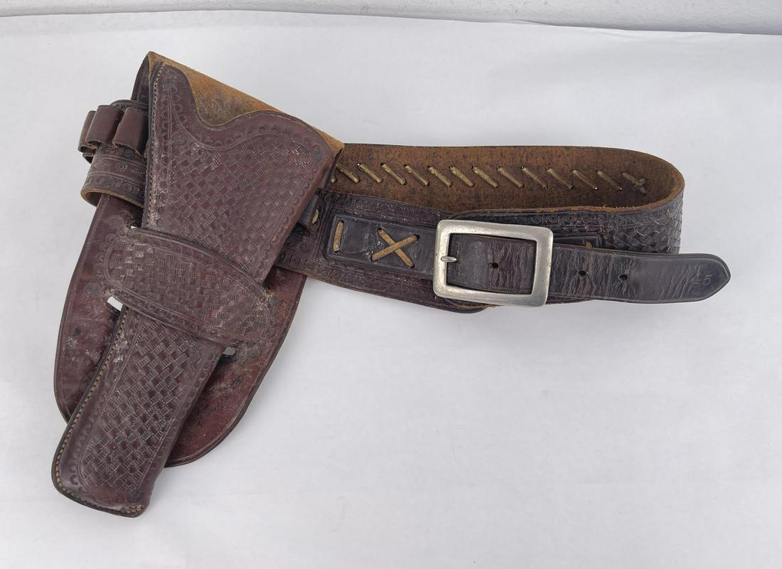 Colt Single Action Army Holter Texas Maker Marked: Theodore Steubing, Maker, San Antonio, Texas. Matched Gun Belt and Holster