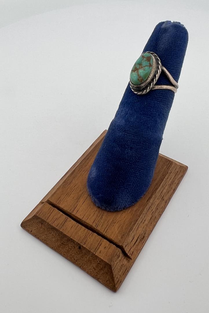 Navajo Sterling Silver Turquoise Ring (1 of 3)