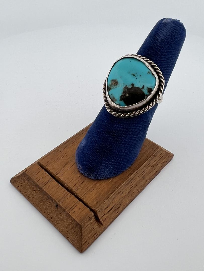 Navajo Sterling Silver Turquoise Ring (1 of 3)