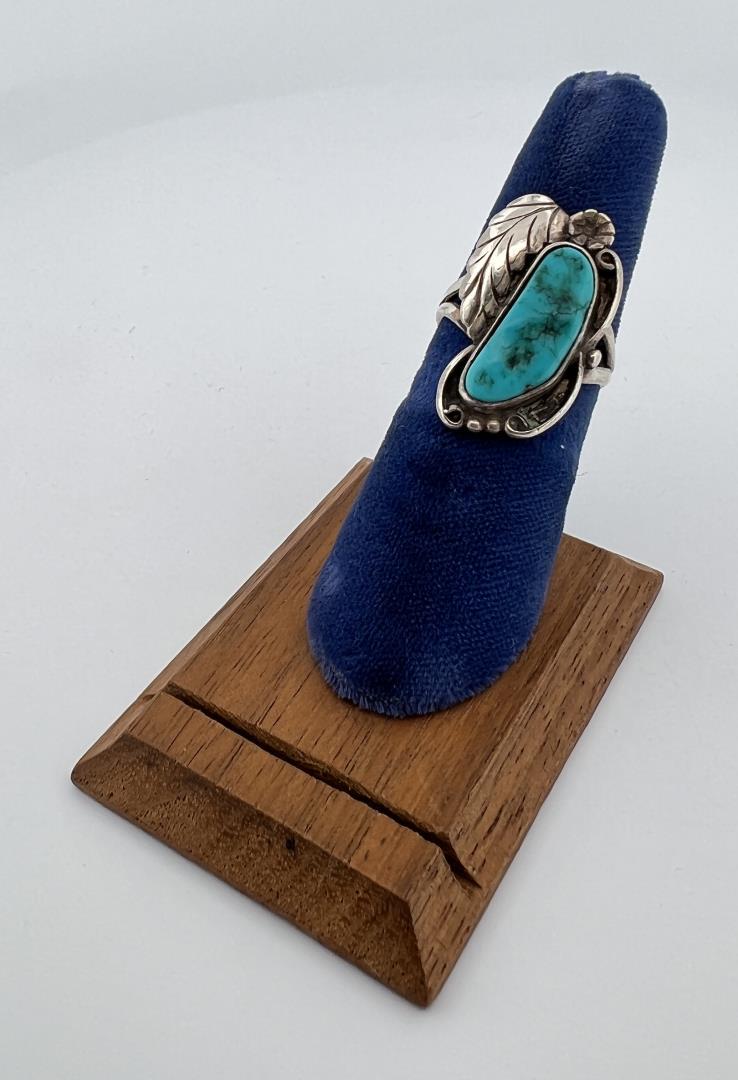 Navajo Sterling Silver Turquoise Ring (1 of 3)