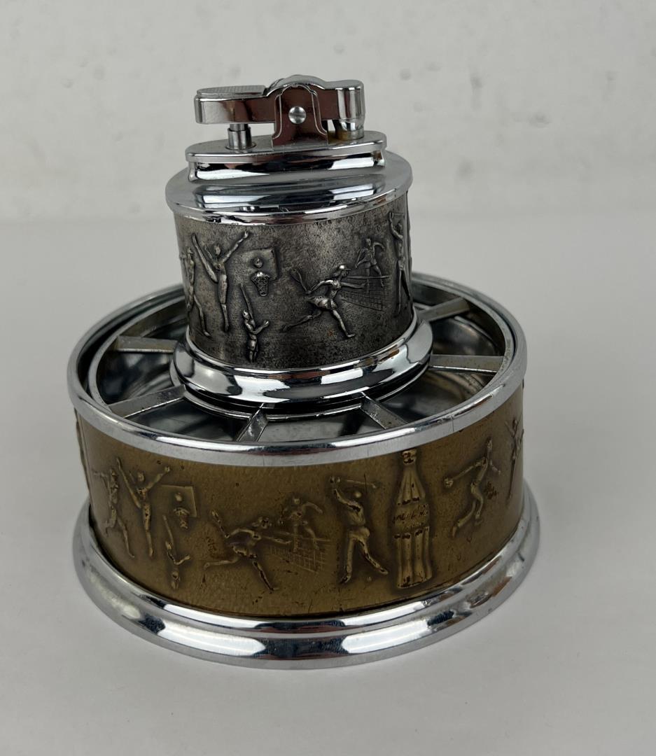 Coca Cola Sports Ashtray and Lighter: Nice set.