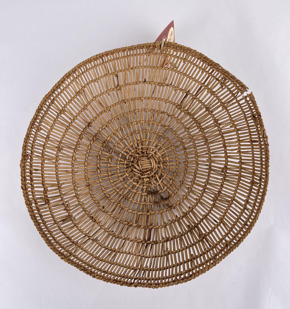 Hupa Yurok Modoc California Indian Basket (1 of 4)