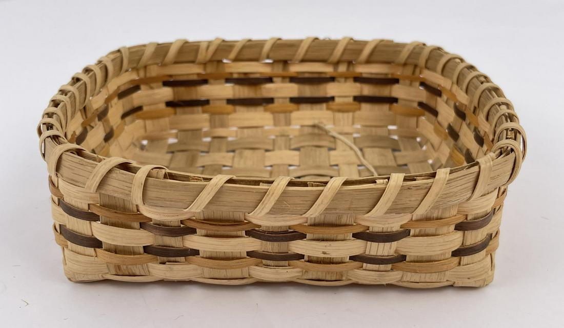 Cherokee Indian Basket (1 of 6)