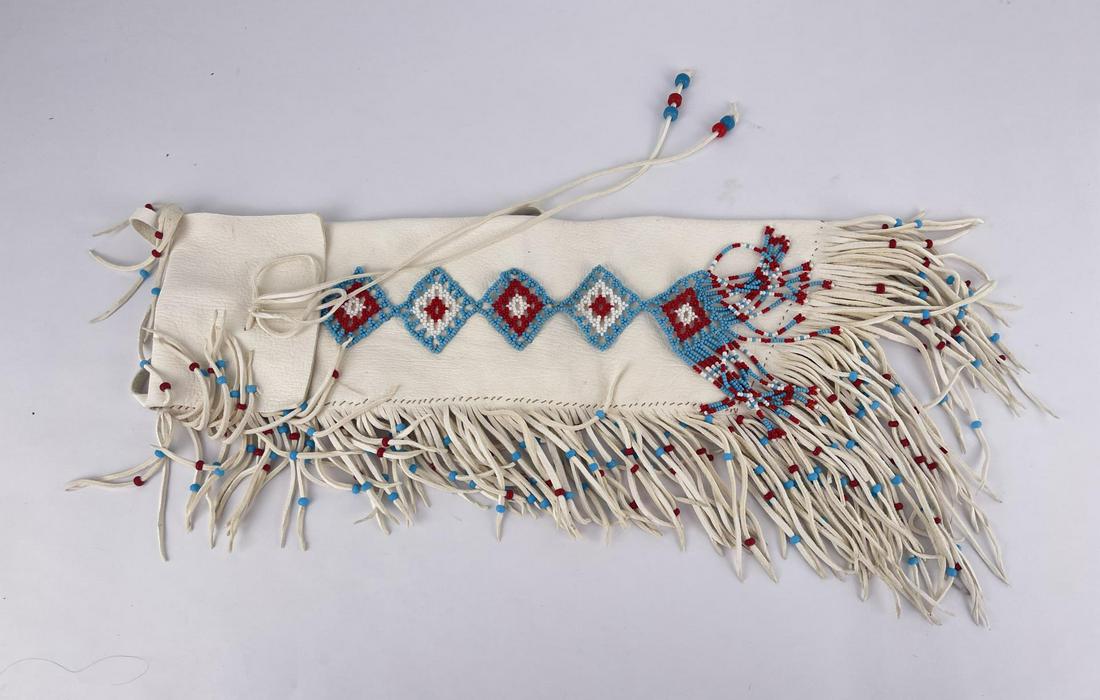 Plains Native American Indian Beaded Case (1 of 3)