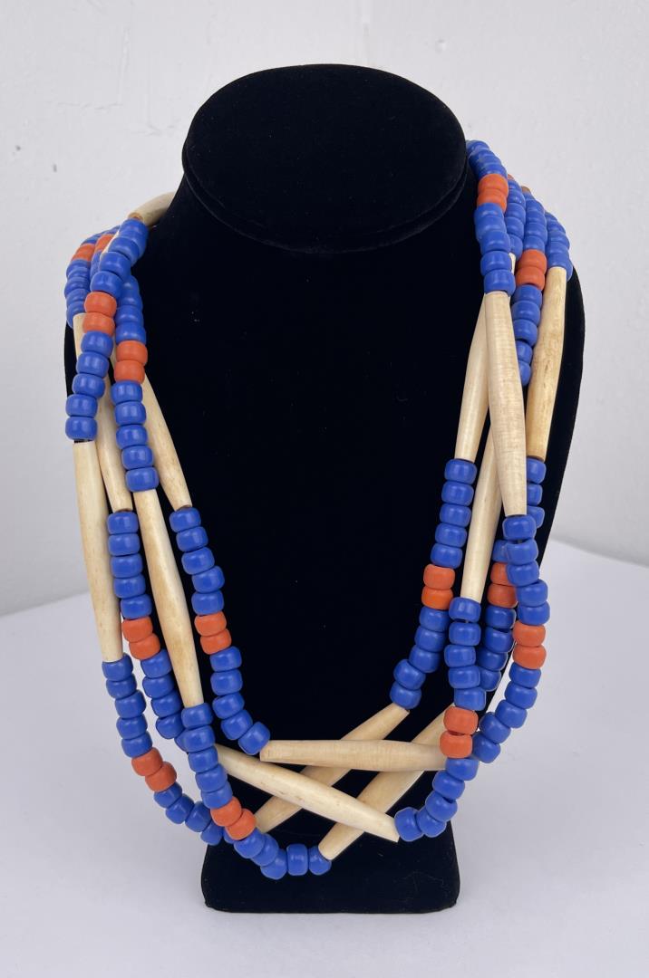 Native American Indian Beaded Necklace (1 of 4)