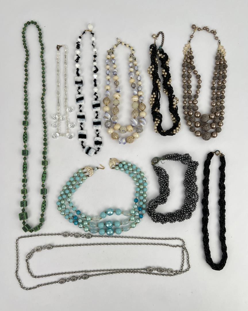 Mid Century Necklaces (1 of 4)