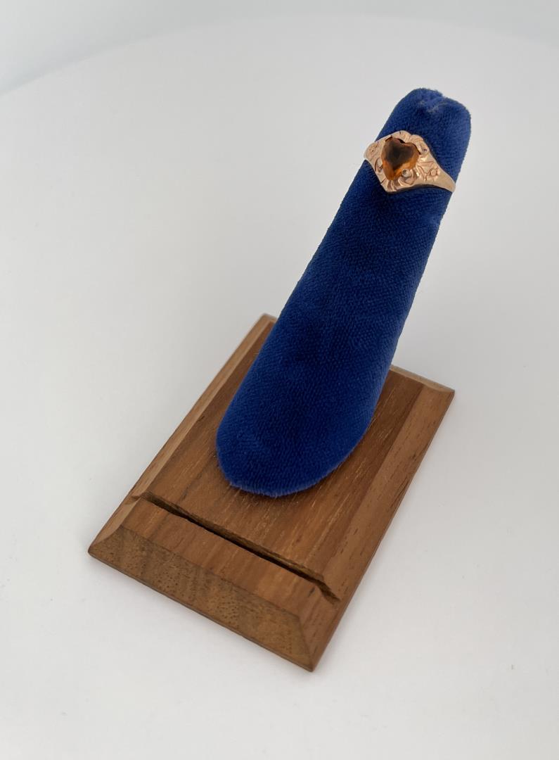 10k Gold Citrine Ring (1 of 7)