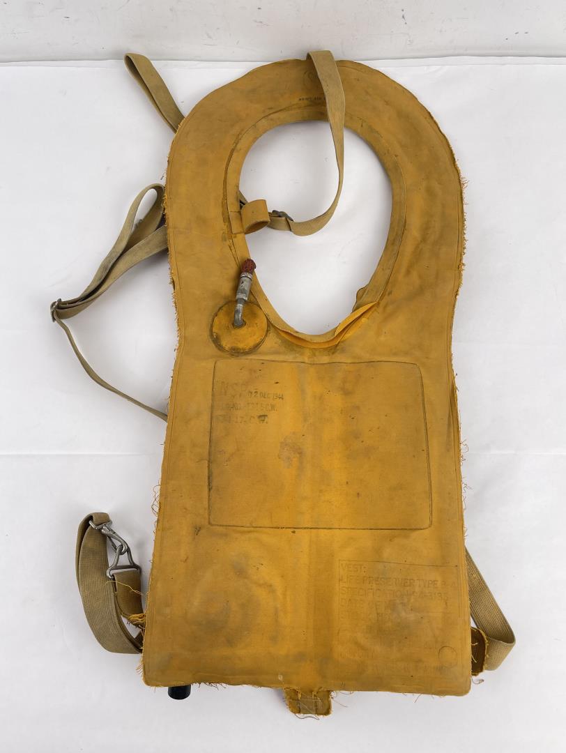 WW2 USAAF Type B-4 Life Preserver Mae West: Nice example.