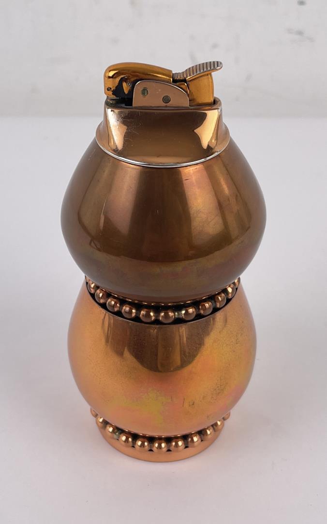 Mid Century Evans Stacking Lighter Ashtray Set: Nice matched set. Coppertone.