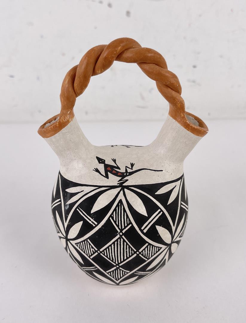 S. Phillips Acoma Pueblo Indian Pottery Vase (1 of 4)