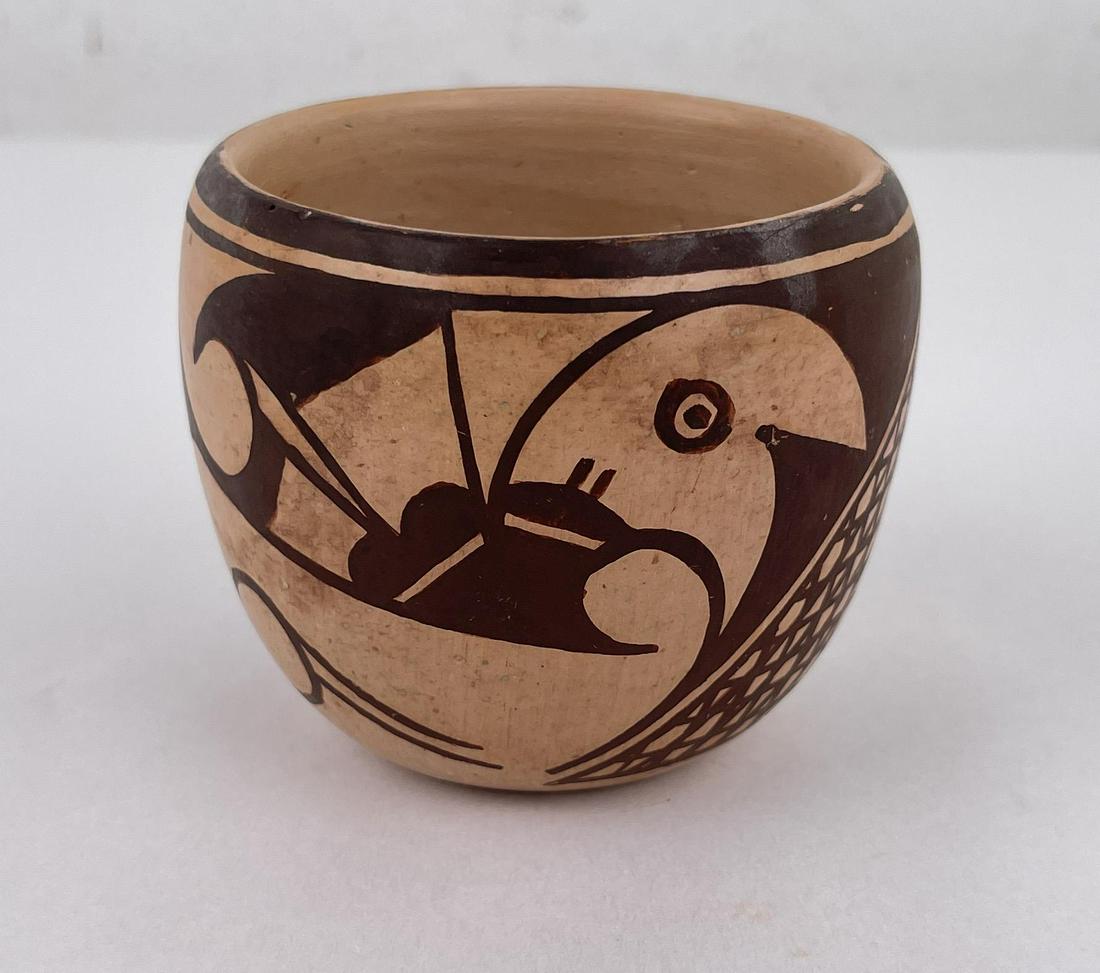 Antique Hopi Indian Pottery Pot Bowl (1 of 6)