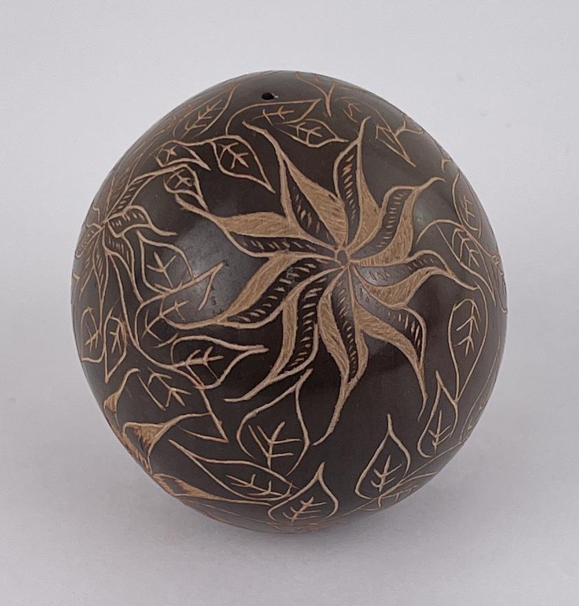 Christine Nieto Santa Clara Pueblo Indian Seed Pot (1 of 5)