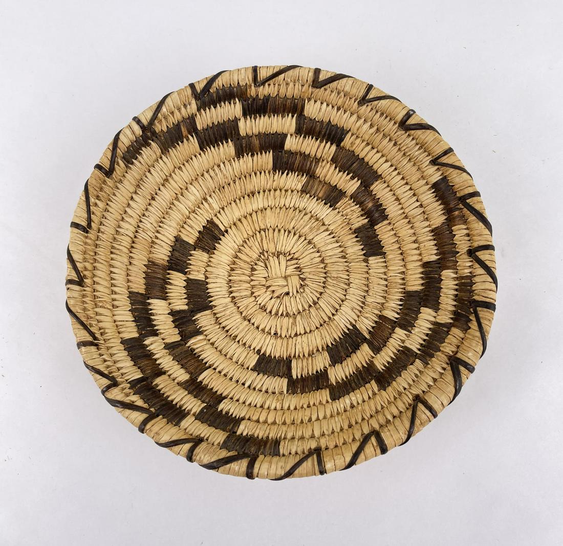 Papago Native American Indian Basket: 8 1/8" diameter. Allard Auction Collection Inv: MPO 30362