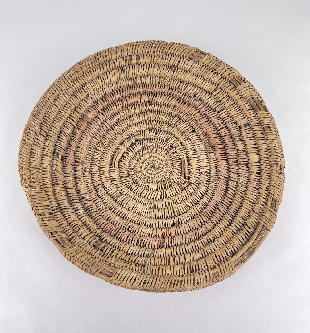 Antique Navajo Indian Basket (1 of 5)