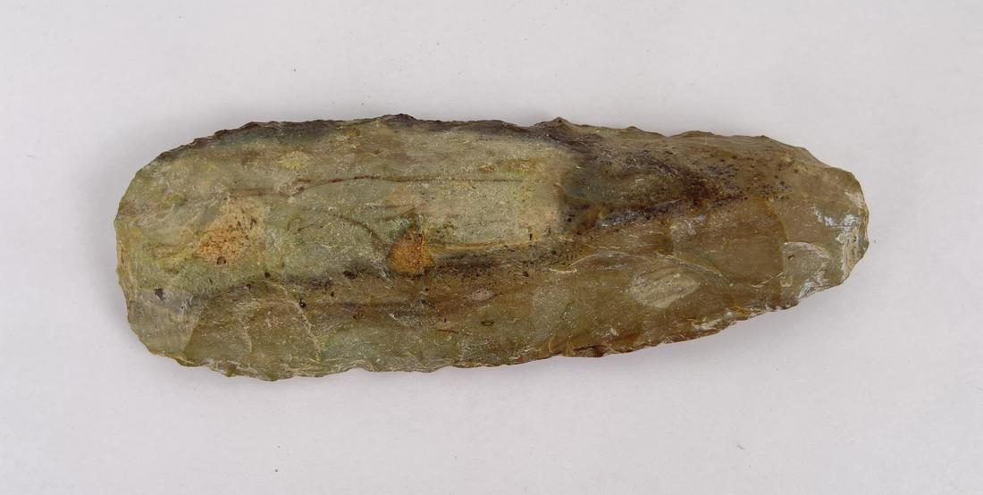 Large Flint Indian Artifact Knife (1 of 3)