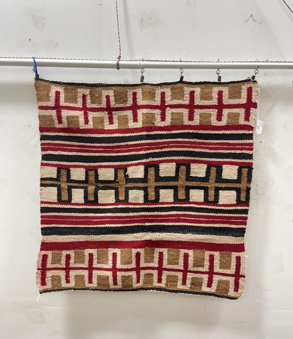 Hubbell Trading Post Navajo Saddle Blanket (1 of 5)