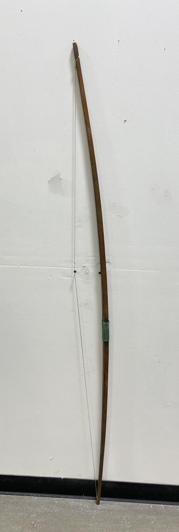 Native American Indian Made Long Bow (1 of 3)