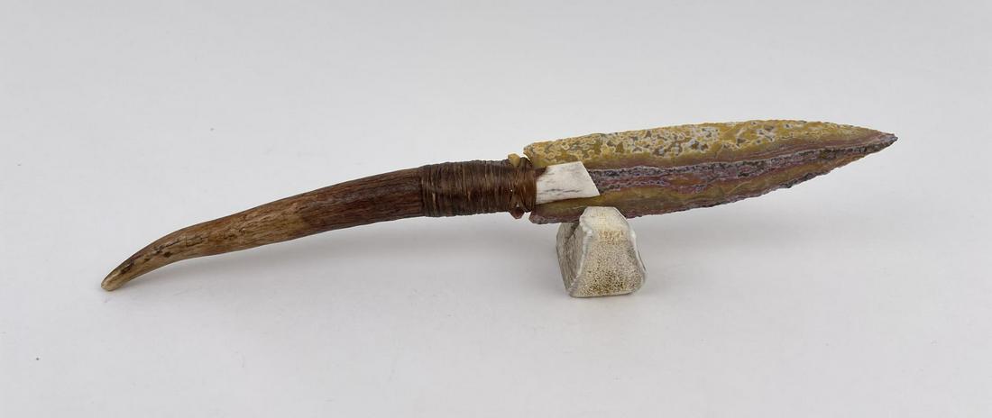 Bo Earls Handmade Agate Blade Horn Handle Knife (1 of 5)