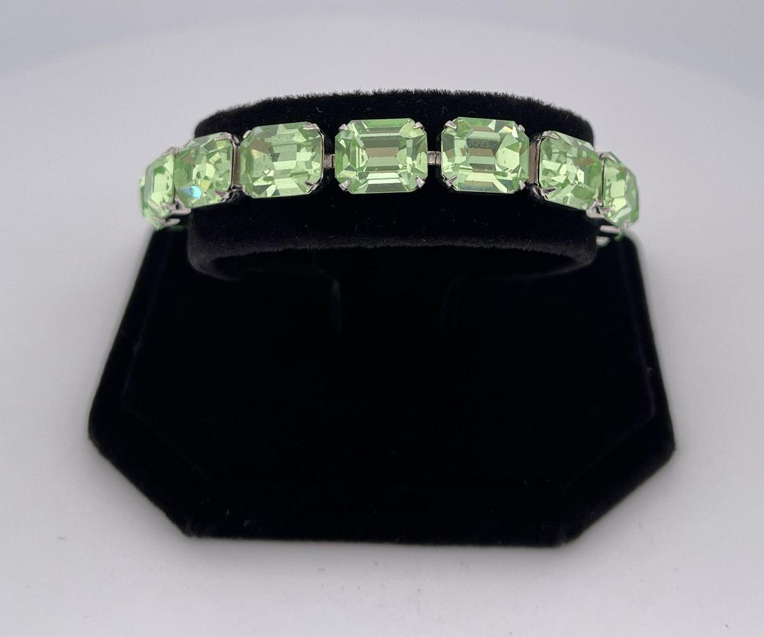 Weiss Rhinestone Costume Jewelry Bracelet (1 of 6)