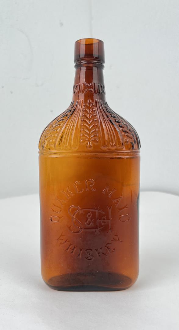 Quaker Maid Whiskey Bottle: Nice example.