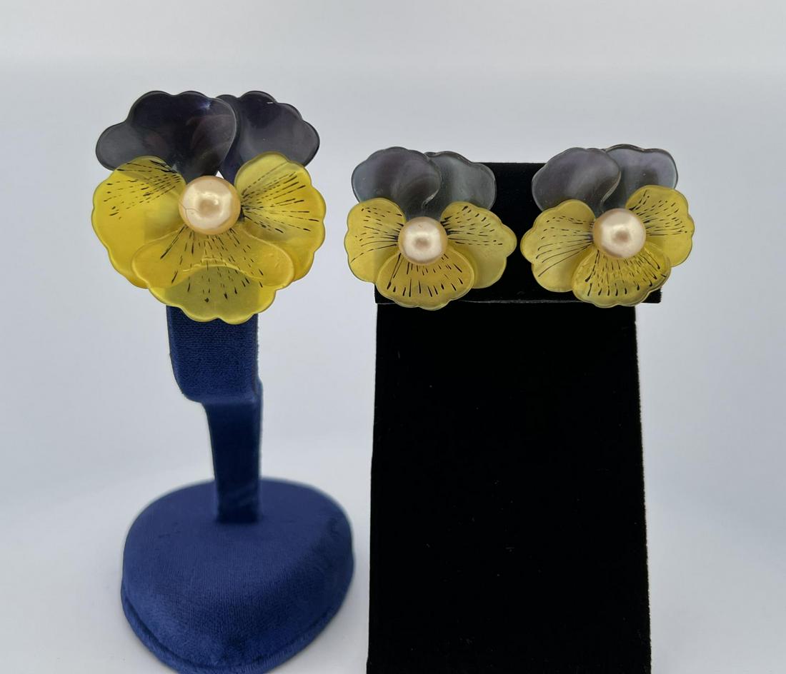 Coro Sterling Silver Lucite Earrings Brooch: Very nice set.