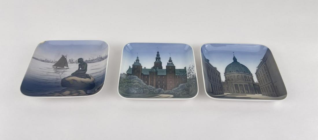 B&G Royal Copenhagen Plates: Nice grouping. One is chipped. 4 7/8" diameter.