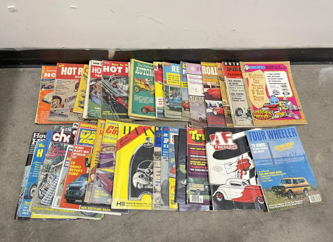 Collection of Vintage Hot Rod Magazines (1 of 6)