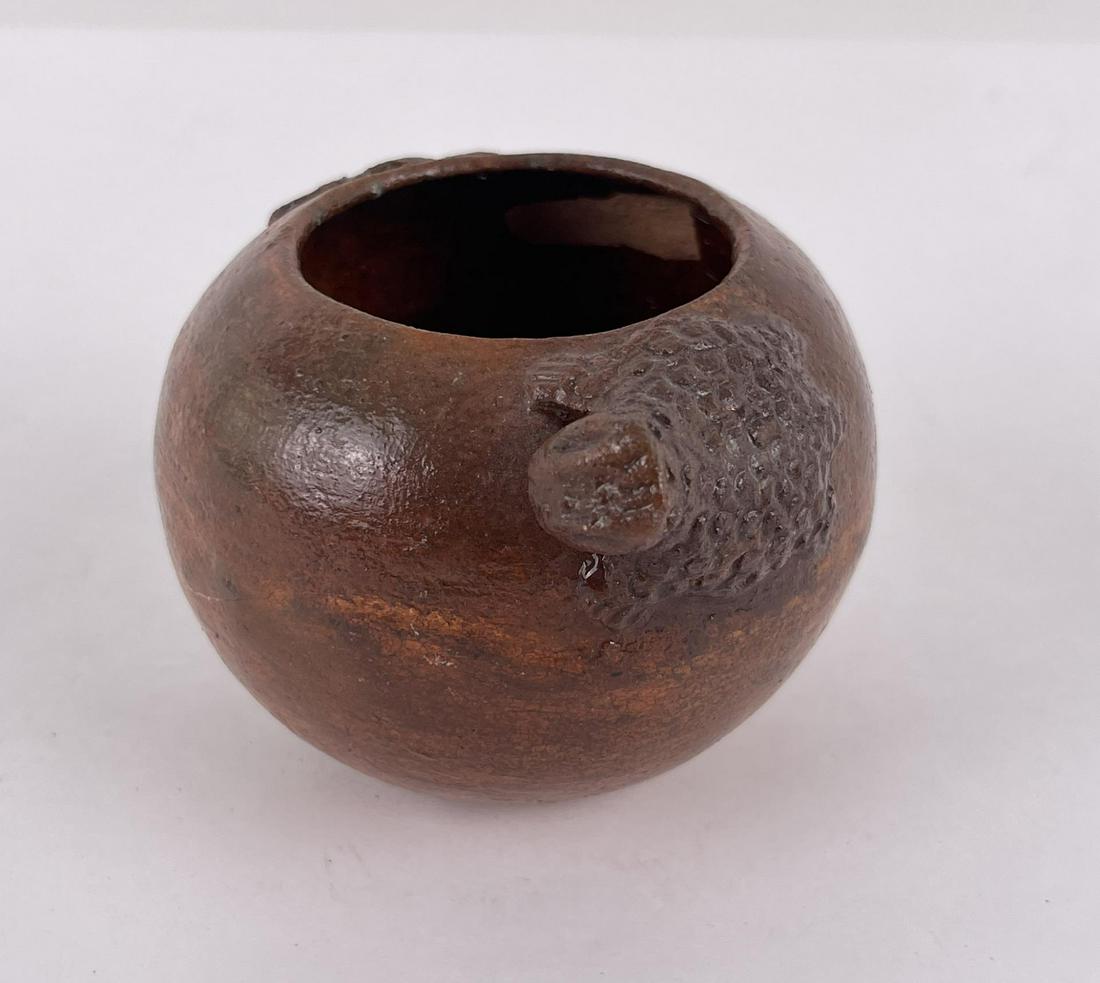 Elizabeth Manygoats Horny Toad Navajo Pot (1 of 6)