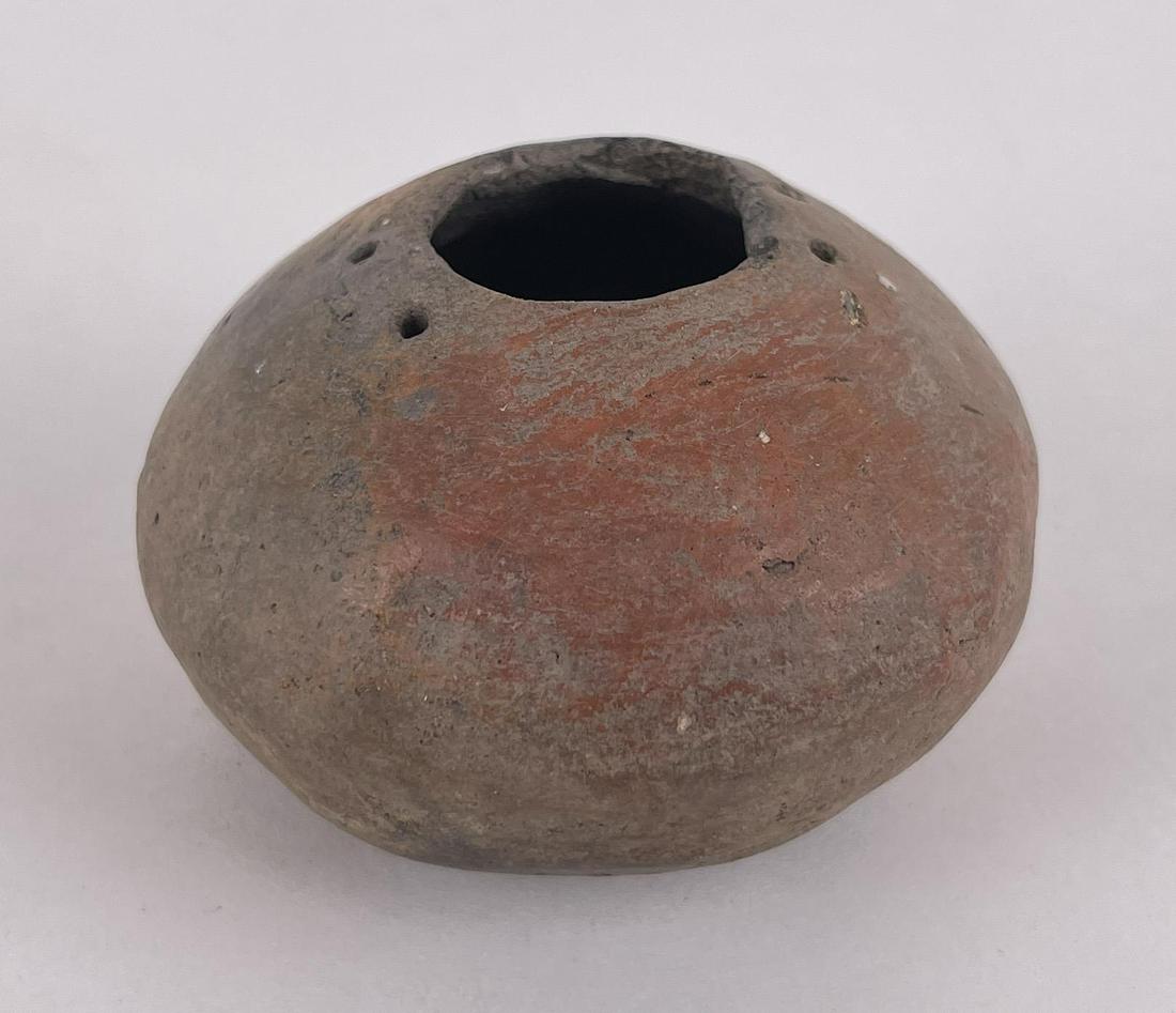 Ancient Salado Pottery Indian Pot Vessel (1 of 4)