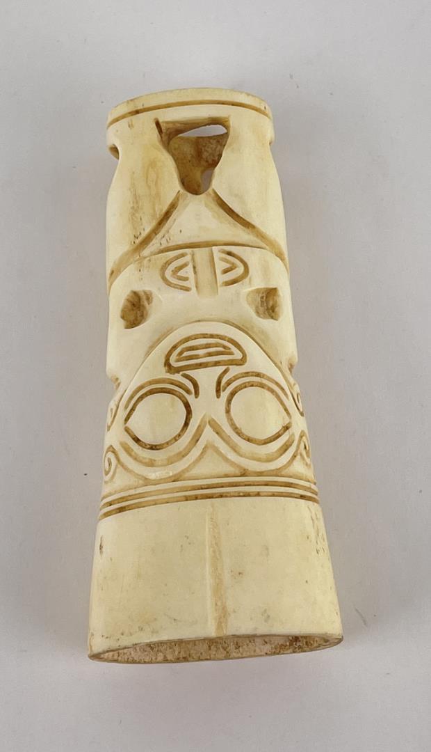 Antique Indigenous Bone Carving: 3 5/8" long. Allard Auction Collection Inv: VMS 13460