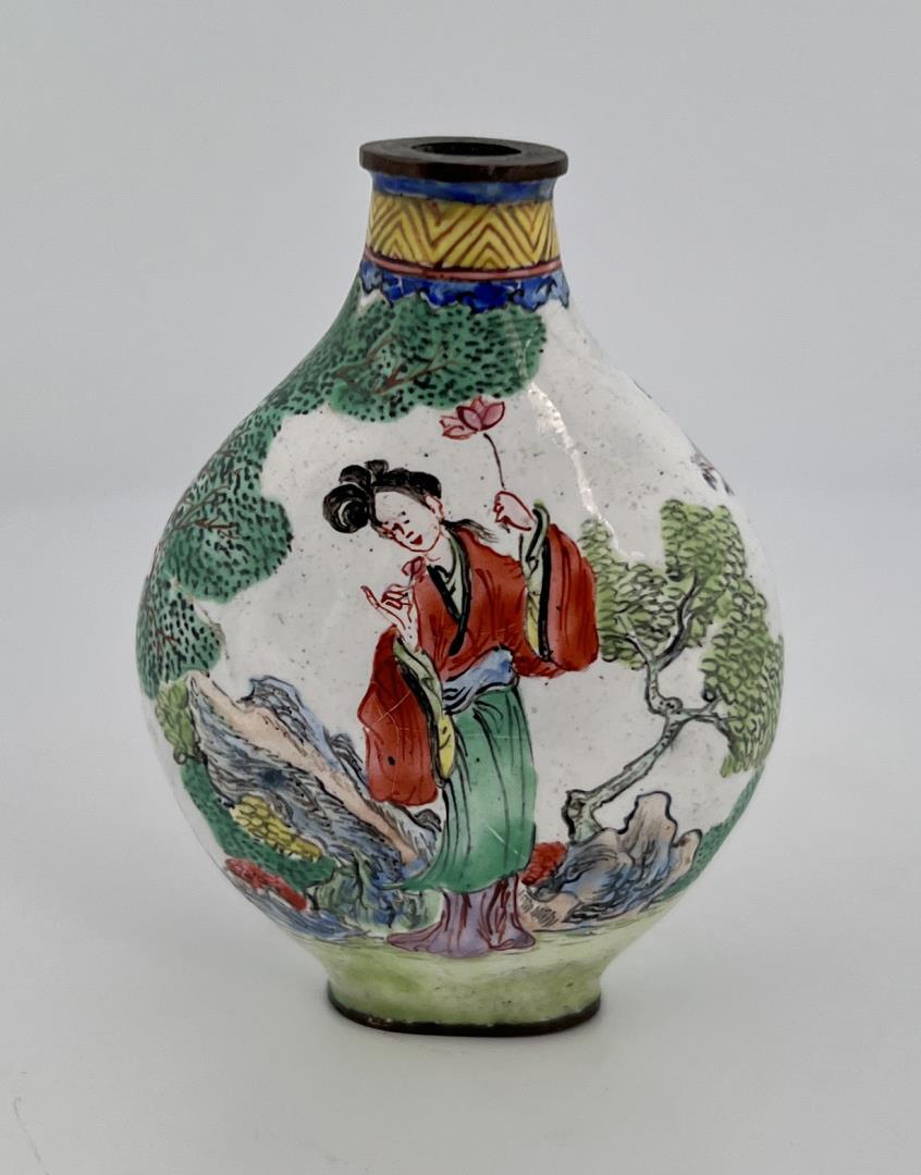 Antique Chinese Cloisonne Enamel Snuff Bottle (1 of 5)
