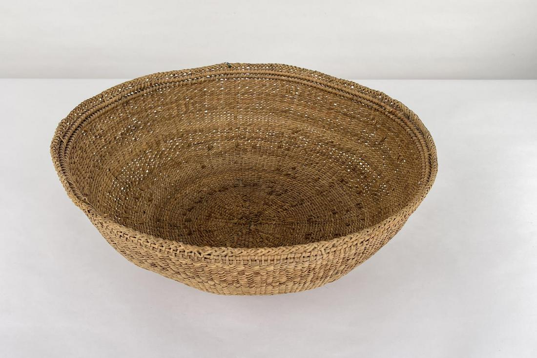 Brazilian Basket: 15" diameter, 5" tall.