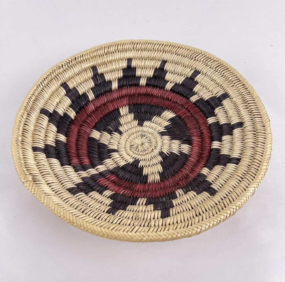 Large Navajo Indian Wedding Basket (1 of 4)