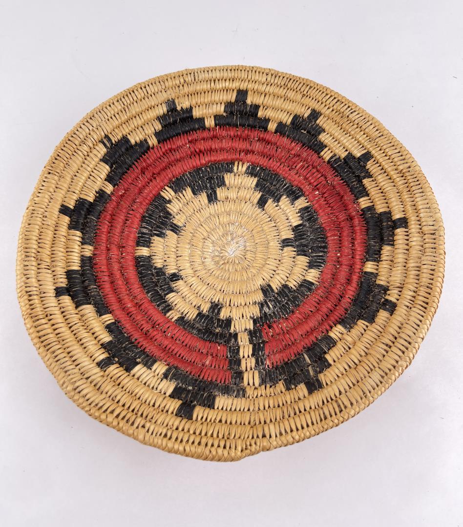 Large Navajo Indian Wedding Basket (1 of 4)