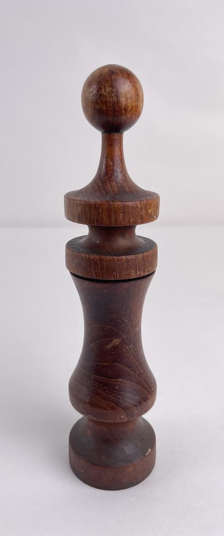 Laudris Lonborg Denmark Teak Peppermill (1 of 5)