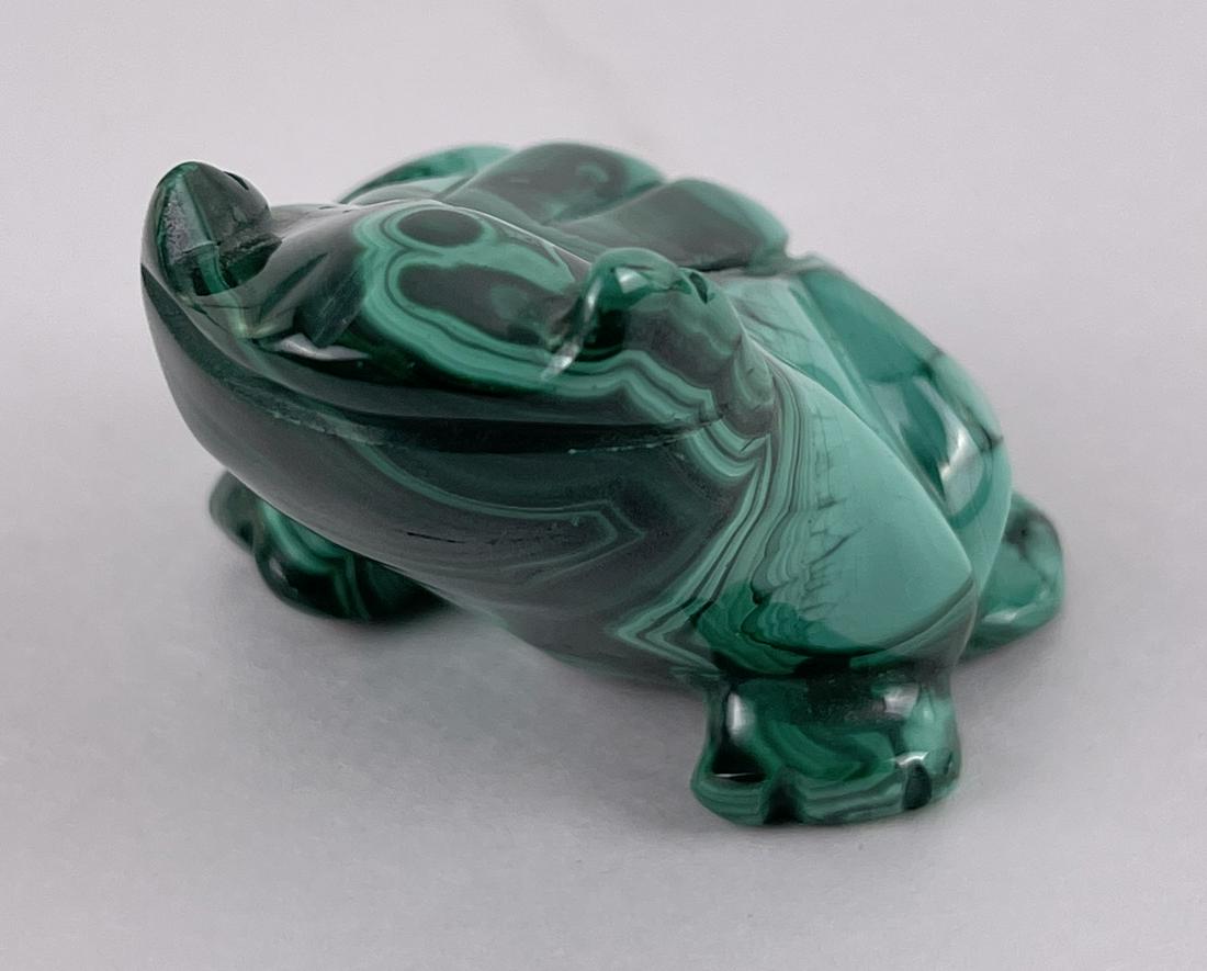 African Malachite Frog Carving (1 of 5)