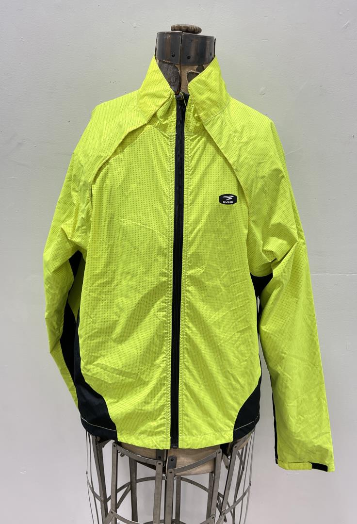 Sugoi Cycling Rain Jacket (1 of 6)